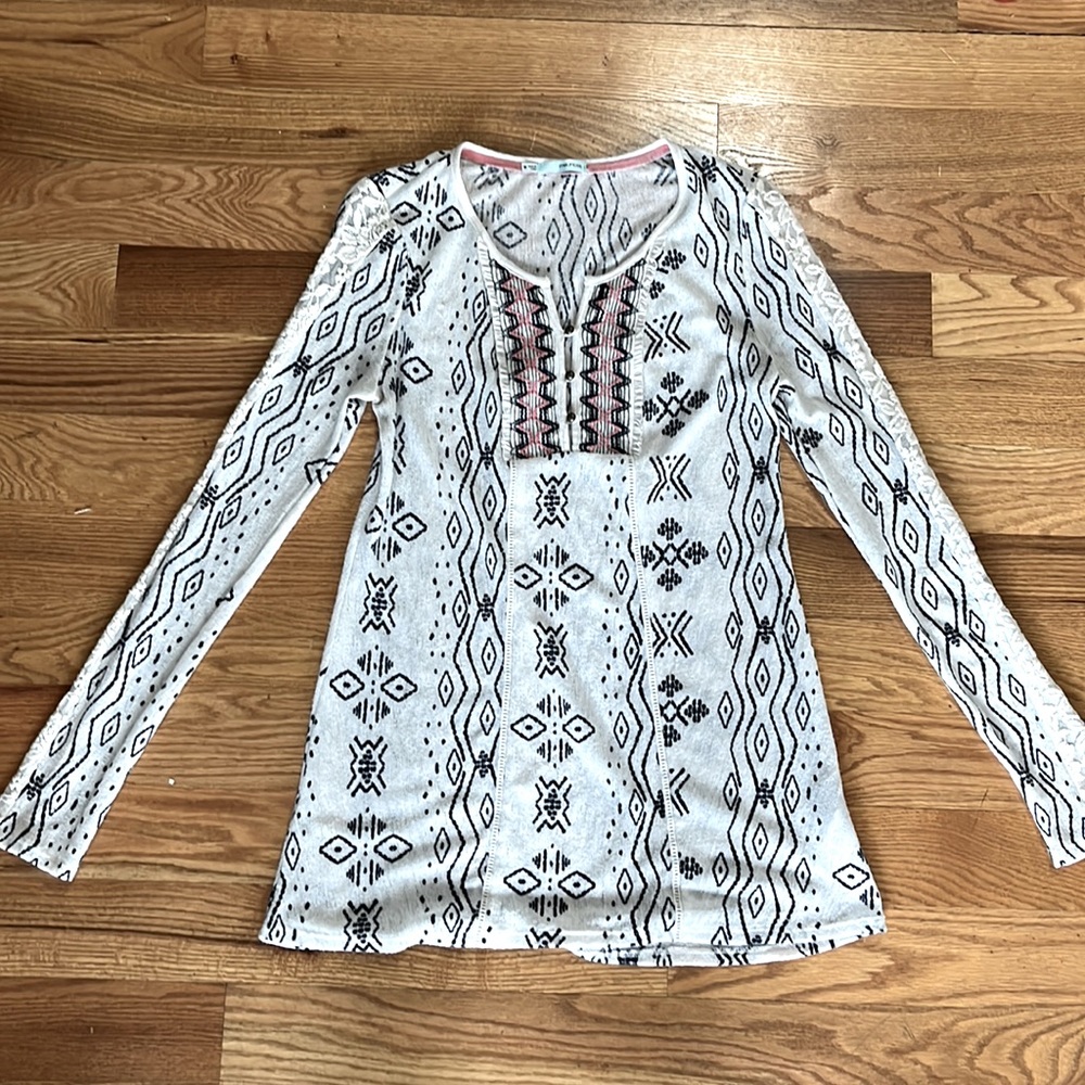 Maurices long sleeve tunic